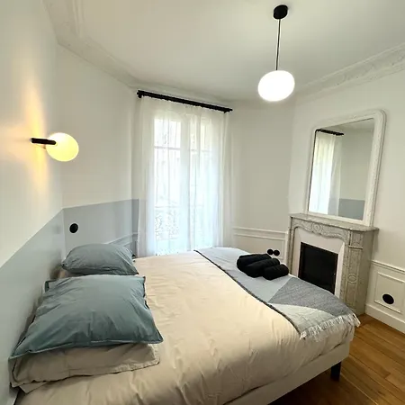 Parisian Luxury Style - Heart Of Montparnasse פריז