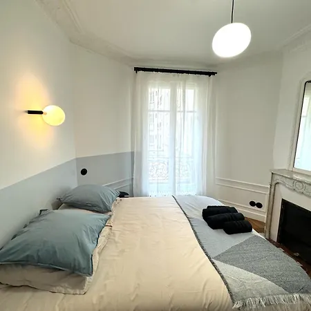 Parisian Luxury Style - Heart Of Montparnasse Apartment Paris